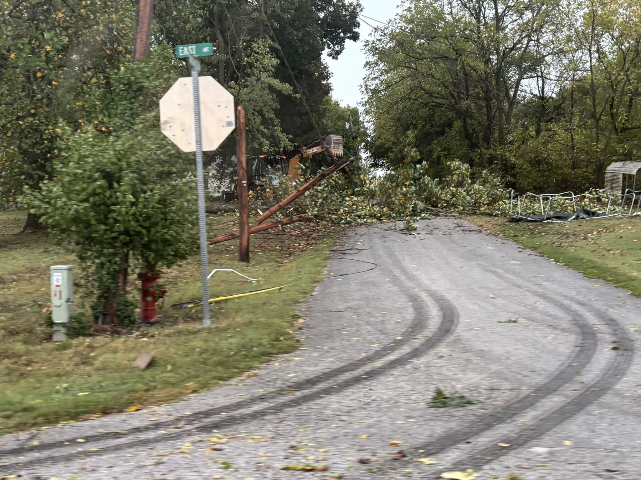 Power line down on Washington Avenue